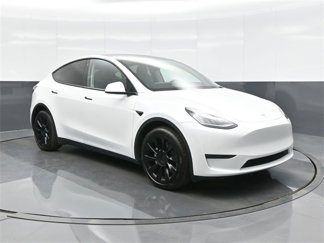 Used 2020 Tesla Model Y Long Range image 1