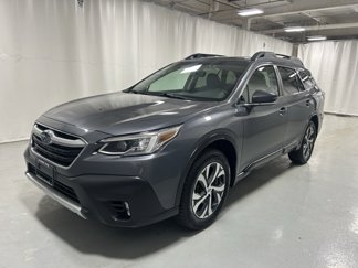 Used 2022 Subaru Outback Limited XT image 1