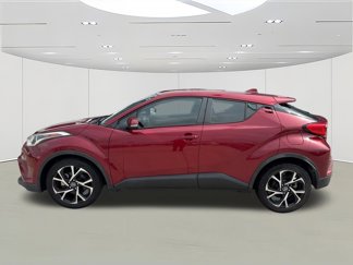 Used 2018 Toyota C-HR XLE image 1