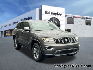 Used 2018 Jeep Grand Cherokee Limited w/ Luxury Group II image 1