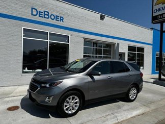 Used 2018 Chevrolet Equinox LT image 1