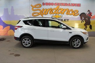Used 2017 Ford Escape SE image 1