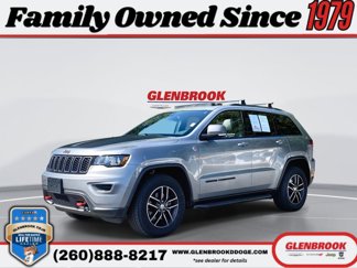 Used 2017 Jeep Grand Cherokee Trailhawk image 1