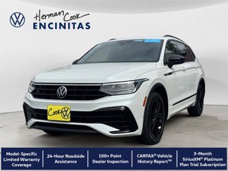 Certified 2022 Volkswagen Tiguan SE R-Line image 1