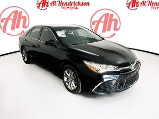 Used 2016 Toyota Camry LE image 1