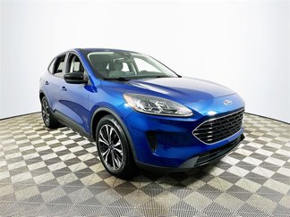 Used 2022 Ford Escape SE image 1