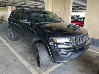 Used 2018 Jeep Grand Cherokee Altitude image 1