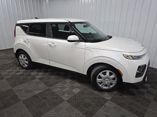 Used 2021 Kia Soul LX image 1