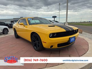Used 2017 Dodge Challenger SXT Plus image 1