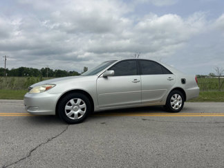 Used 2002 Toyota Camry LE image 1