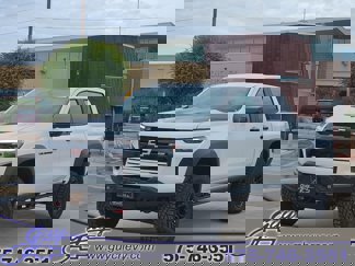 New 2025 Chevrolet Colorado ZR2 w/ ZR2 Bison Edition image 1