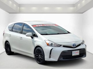 Used 2015 Toyota Prius V Two image 1