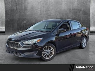 Used 2015 Ford Focus SE image 1