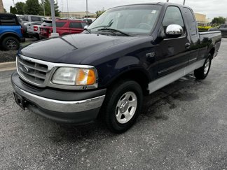 Used 2002 Ford F150 XLT image 1
