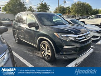Used 2016 Honda Pilot Touring image 1