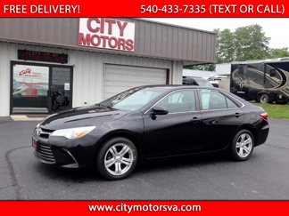 Used 2015 Toyota Camry LE image 1