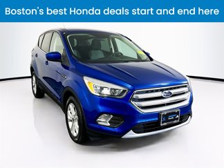 Used 2017 Ford Escape SE w/ SE Cold Weather Package image 1
