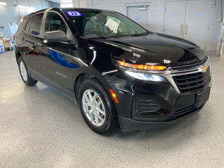 Used 2022 Chevrolet Equinox LS w/ LS Convenience Package image 1