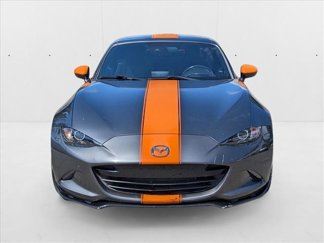Used 2021 MAZDA MX-5 Miata RF Club w/ Interior Package (MT) video 2
