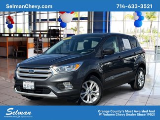 Used 2019 Ford Escape SE video 1