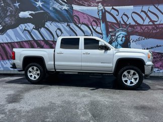 Used 2015 GMC Sierra 1500 SLT w/ Suspension Package, Off-Road image 1