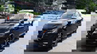 Used 2021 Nissan Sentra SR w/ Electronics Package image 1