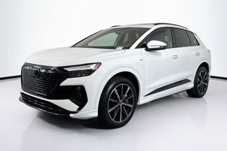 Used 2022 Audi Q4 e-tron Premium Plus w/ Premium Plus image 1