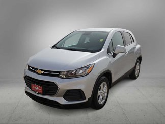 Used 2021 Chevrolet Trax LS w/ Tint and Cruise Package image 1