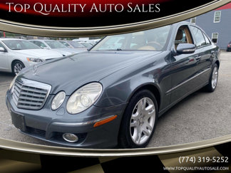 Used 2009 Mercedes-Benz E 350 4MATIC Sedan image 1