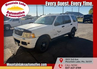 Used 2004 Ford Explorer XLT image 1