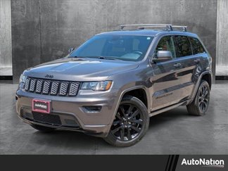Used 2019 Jeep Grand Cherokee Altitude image 1