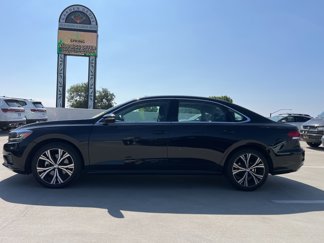 Used 2022 Volkswagen Passat 2.0T SE image 1