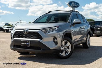 Used 2019 Toyota RAV4 XLE image 1