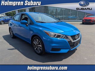 Used 2022 Nissan Versa SV image 1