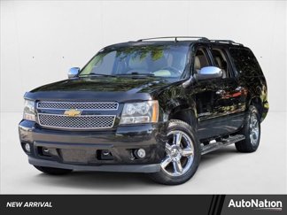 Used 2014 Chevrolet Suburban LTZ image 1