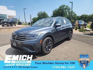 Certified 2022 Volkswagen Tiguan SE image 1