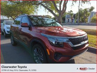Used 2021 Kia Seltos S image 1