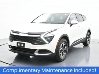 Used 2023 Kia Sportage LX image 1