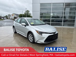 Used 2022 Toyota Corolla LE image 1