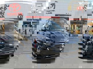 Used 2020 Ford Fusion SE image 1