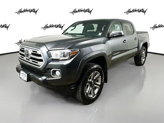 Used 2018 Toyota Tacoma Limited image 1