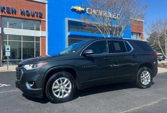 Used 2018 Chevrolet Traverse LT image 1