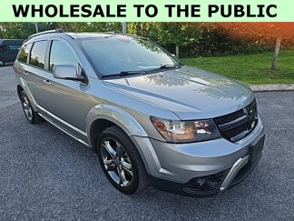 Used 2017 Dodge Journey Crossroad image 1