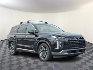 Used 2024 Hyundai Palisade Limited image 1
