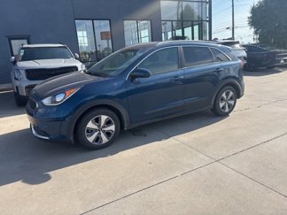 Used 2019 Kia Niro LX image 1