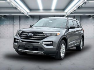 Used 2021 Ford Explorer XLT w/ Equipment Group 202A image 1