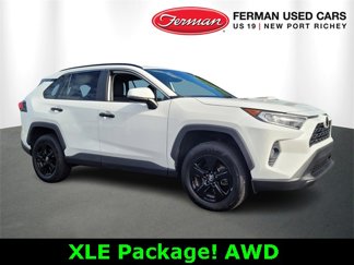 Used 2020 Toyota RAV4 XLE image 1