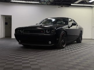 Used 2013 Dodge Challenger R/T image 1