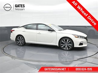 Used 2021 Nissan Altima 2.5 SR image 1