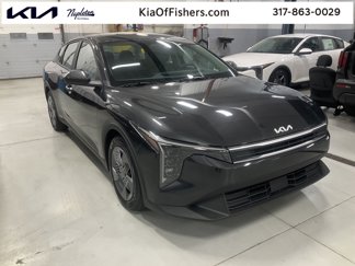 New 2025 Kia K4 LX image 1